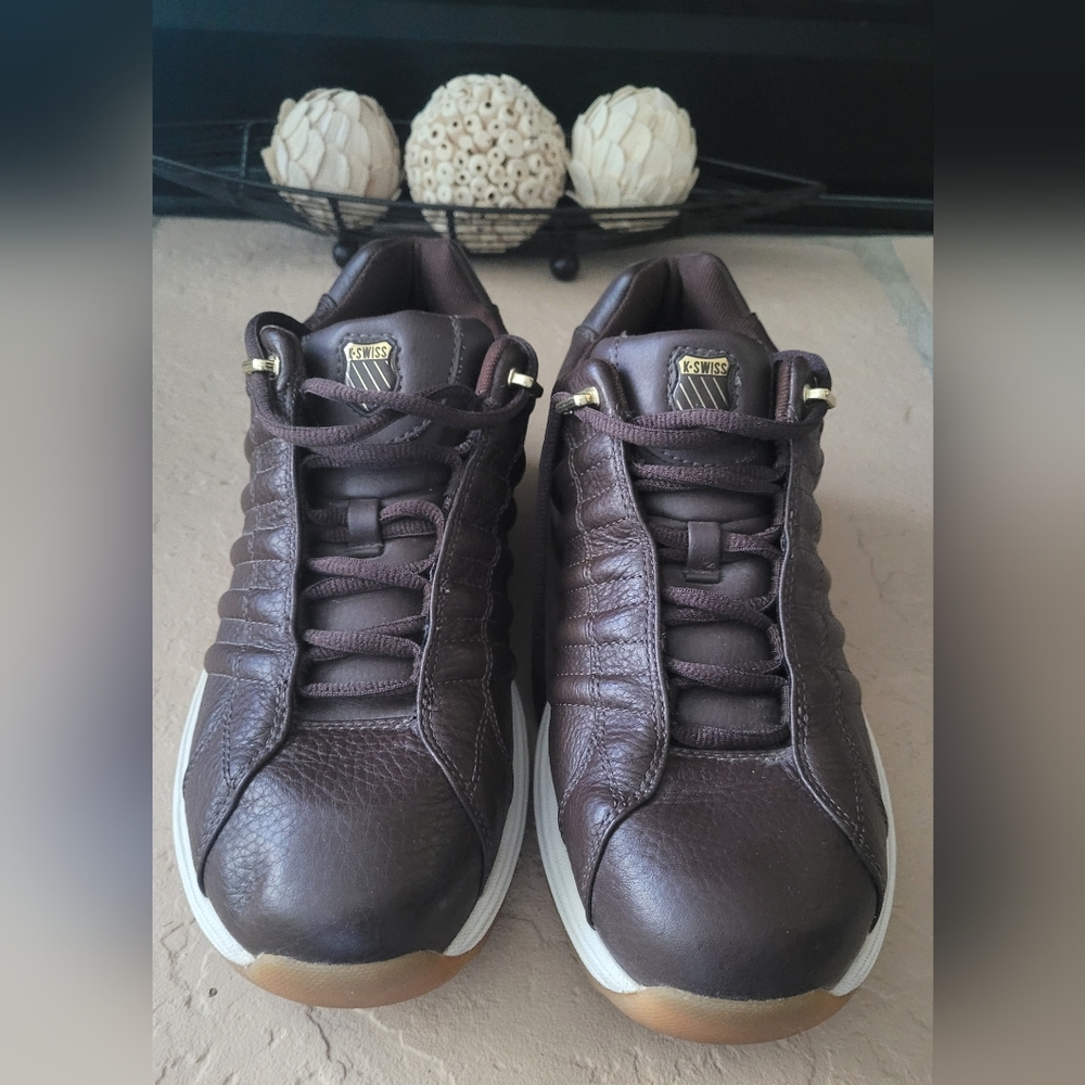 Size 9.5 K-Swiss Classic Chocolate Brown Leather Mens Casual Sneakers